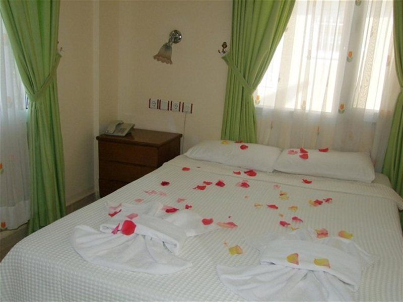 Besik Hotel 费特希耶 外观 照片